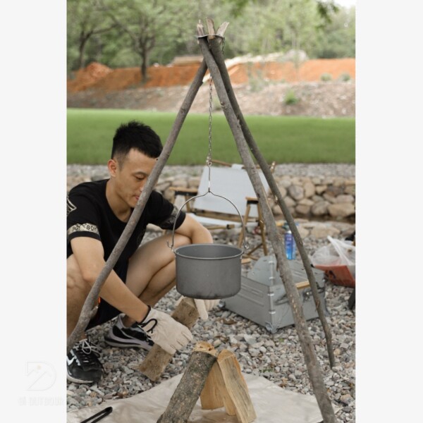 Kiềng 3 chân treo nồi - khung dựng kiềng 3 chân