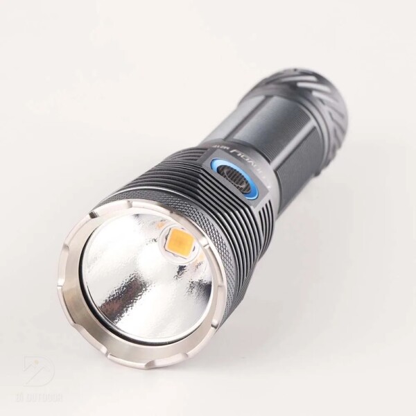 Đèn pin siêu sáng 2500lumen convoy m21f