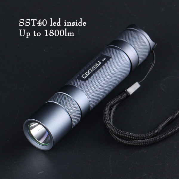 Đèn pin siêu sáng convoy s2 plus 1800 lumen