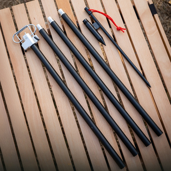 Lantern hanger pole cắm đất cho khu bếp trại, treo đèn soi rõ khu nấu ăn