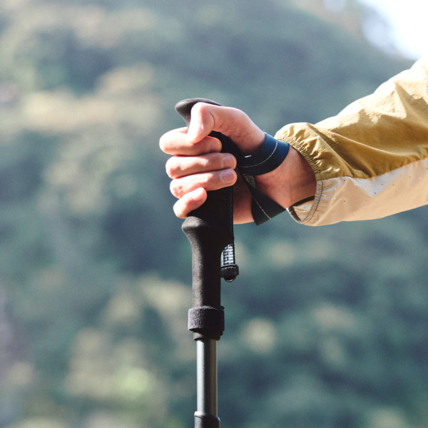 Gậy leo núi siêu nhẹ naturehike cnk2450ds012/ds013