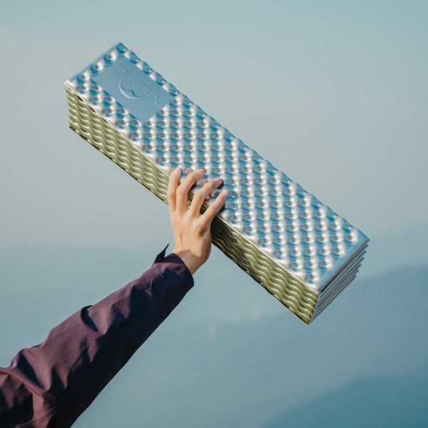 Đệm xốp gấp gọn tổ ong naturehike cnk2450ws044 kiểu egg-crate