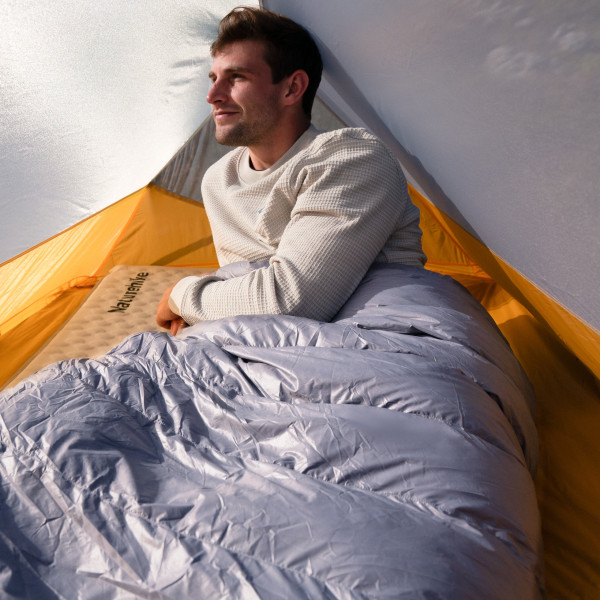 Túi ngủ lông vũ cw400 naturehike chi tiết khóa kéo và đường may