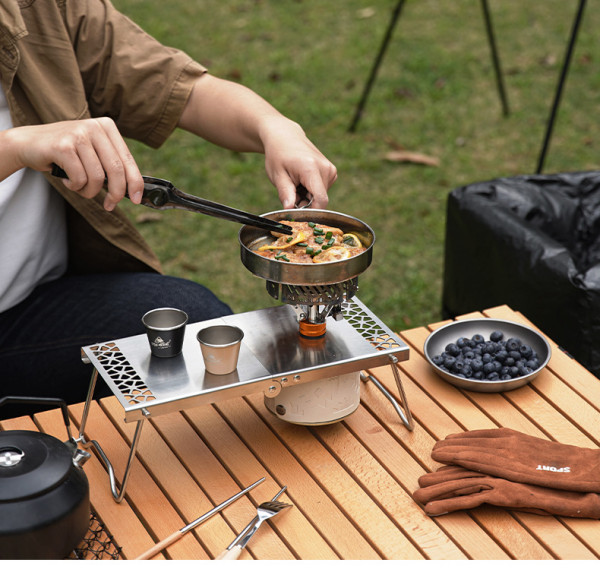 Bếp gas cắm trại gấp gọn nhẹ bỏ balo không chiếm chỗ