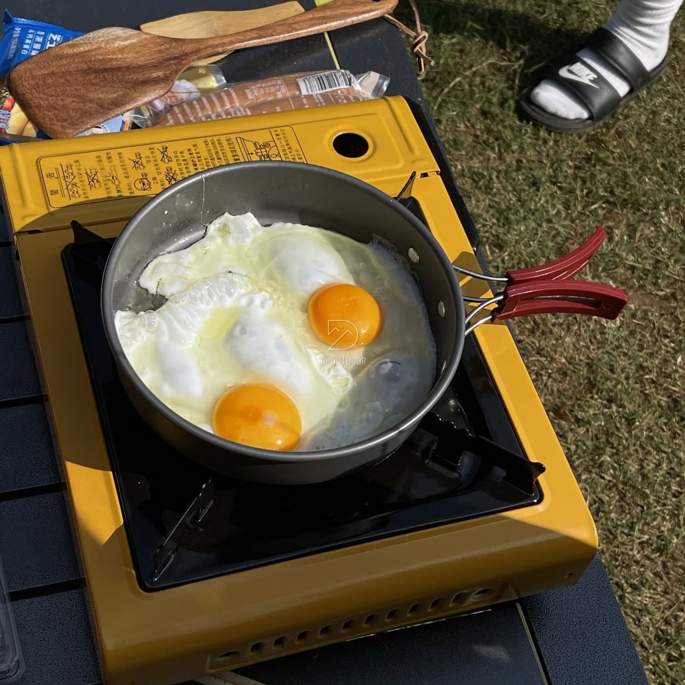 Bộ nồi cắm trại 2-3 người naturehike nh15t203-g Bộ nồi cắm trại 2-3 người naturehike nh15t203-g