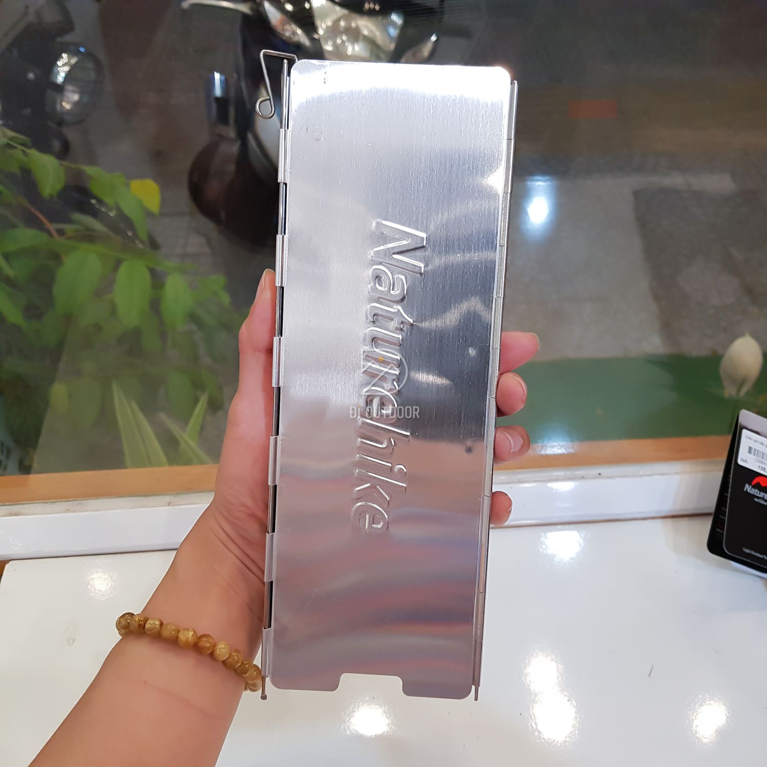 Tấm chắn gió bếp ga dã ngoại xếp gọn naturehike Tấm chắn gió bếp ga dã ngoại xếp gọn naturehike