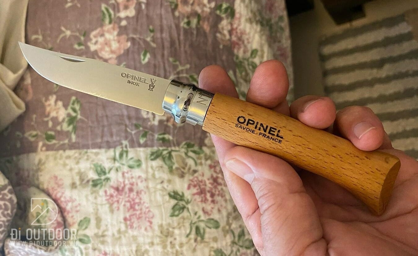 Phân biệt dao opinel carbon & opinel inox - stainless steel So sánh dao opinel carbon và stainless steel - thép không gỉ