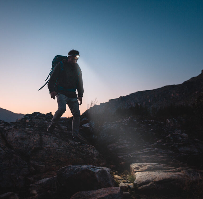 Đèn pin đội đầu siêu sáng naturehike nh00t002-d