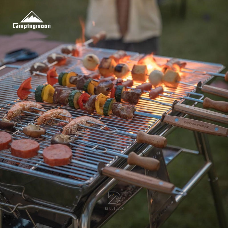 Bộ 8 que xiên thịt nướng bbq inox campingmoon k-480 Bộ 8 que xiên nướng bbq campingmoon k-480