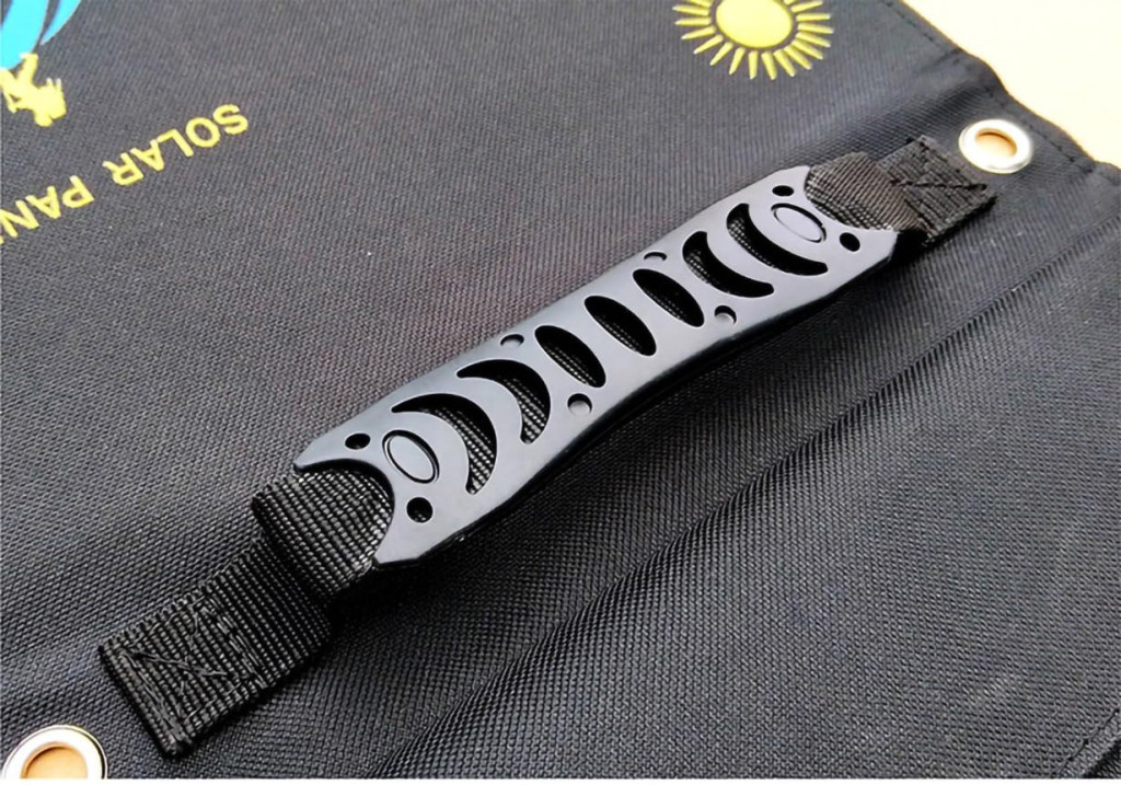 Tấm pin năng lượng mặt trời di động