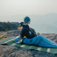 camping sleeping pad Naturehike CNK2450WS044 trải trên nền đất