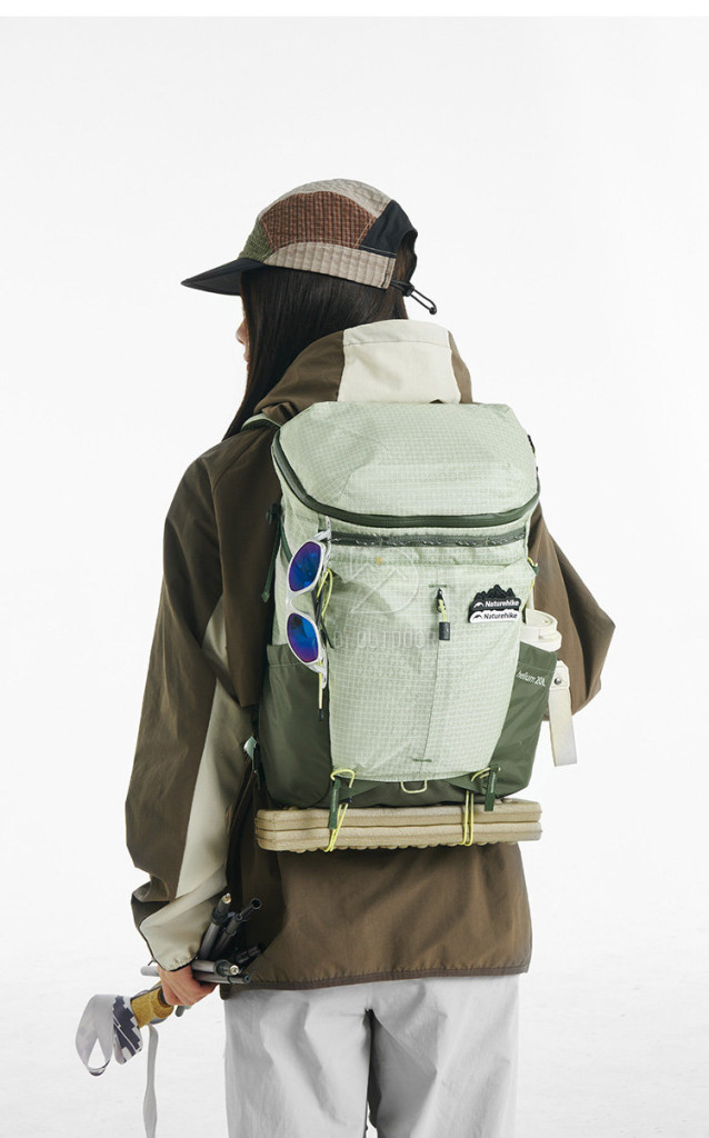Balo trekking siêu nhẹ naturehike helium cnk2650xb011 Ngăn lưới co giãn phía trước của balo naturehike helium