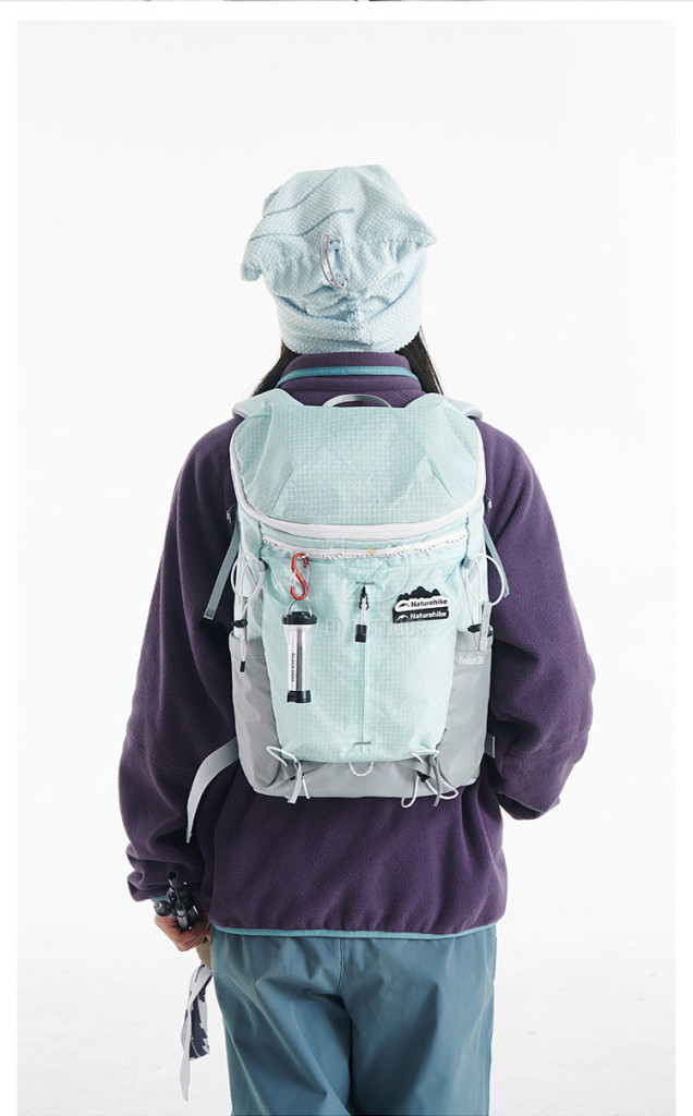 Balo trekking siêu nhẹ naturehike helium cnk2650xb011 Thiết kế cuộn nắp roll top trên balo du lịch gọn nhẹ