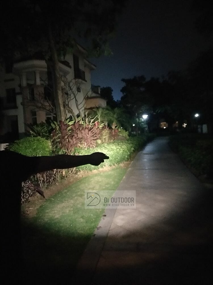 Đèn pin convoy h1 cầm tay đeo đầu 1000lumen Đèn pin convoy h1 siêu sáng - đèn pin đeo đầu 1000lumen