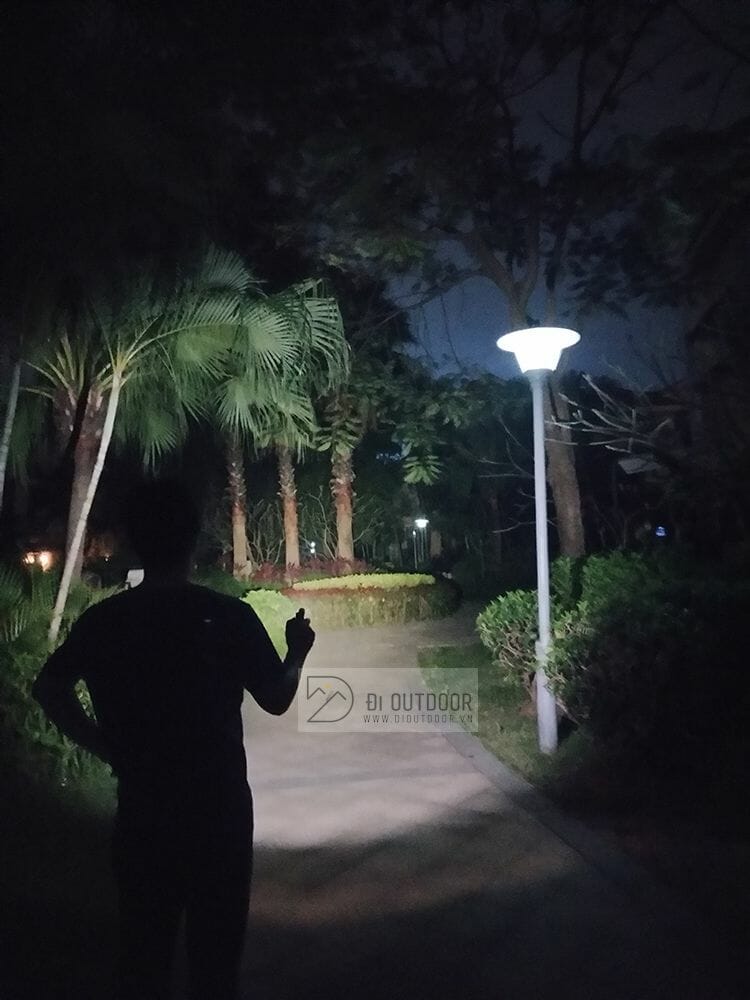 Đèn pin convoy h1 cầm tay đeo đầu 1000lumen Đèn pin convoy h1 siêu sáng - đèn pin đeo đầu 1000lumen